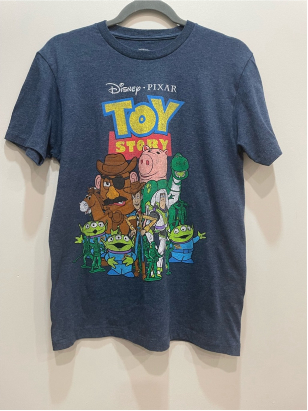 Disney Toy Story T-shirt Men Size M Blue Graphic Print Vintage Look Nerdy